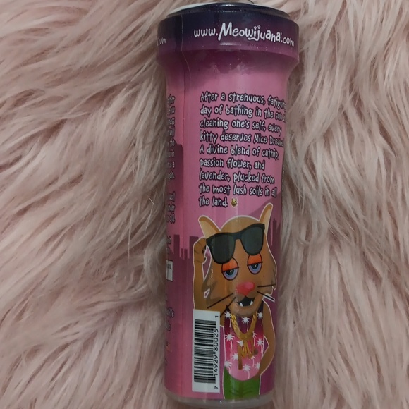 Brand New"MEOWIJUANA" CATNIP W/PASSION FLOWER & LAVENDER - Picture 2 of 3